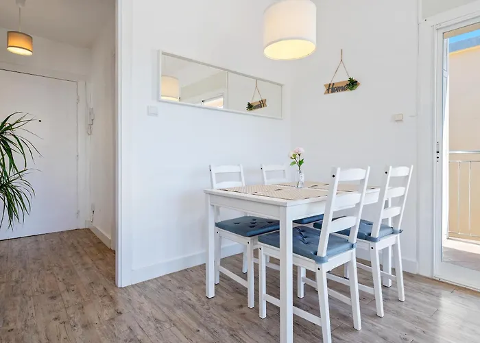 Sweet Apt- Sea Views